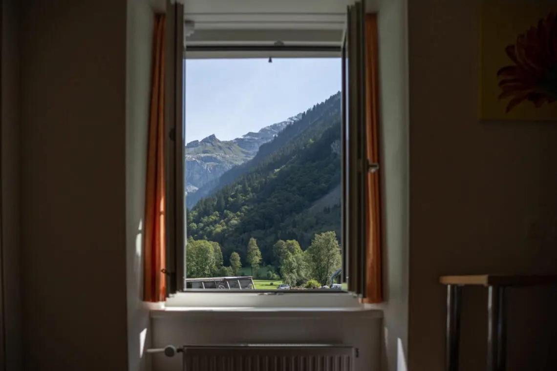 Hotel Alpina Unterschachen Экстерьер фото